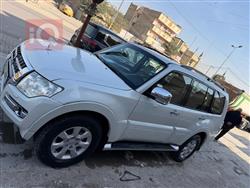 ميتسوبيشي باجيرو